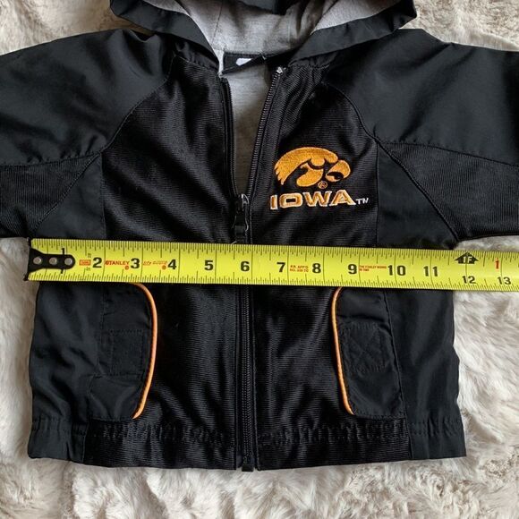 Iowa Hawkeyes Coat Football Black Windbreaker embroidered Starter Jacket 12M - Picture 8 of 9